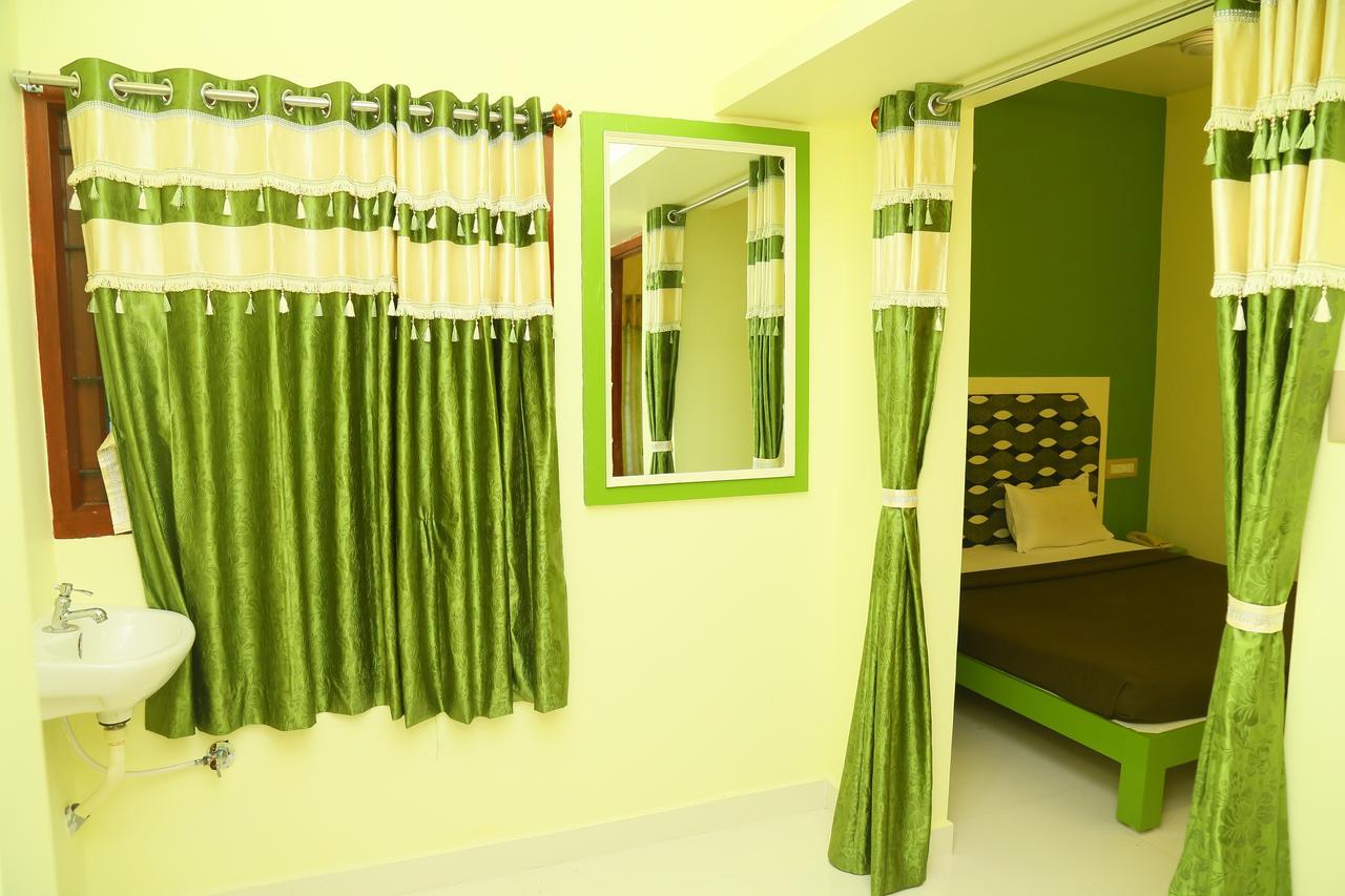 Le Garden Inn Kumbakonam Exterior photo